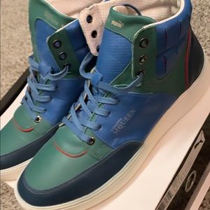 Alexander McQueen Pumas